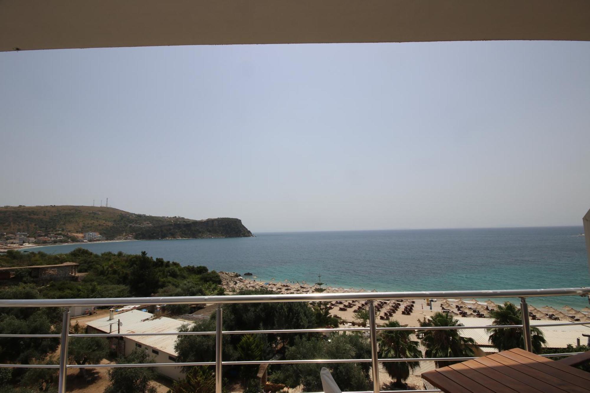 Hibiscus , Aparthotel